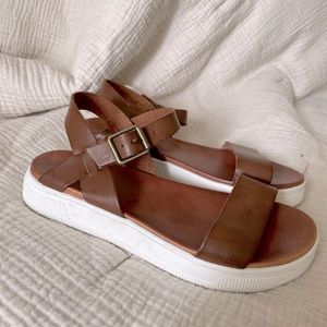 Brown leather platform sandals